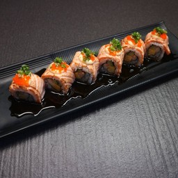 Aburi Salmon Roll