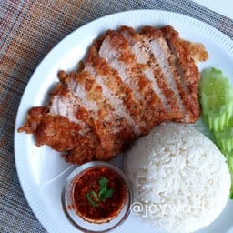 ข้าวหมูทอด