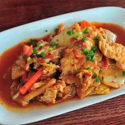 หมูผัดกิมจิ