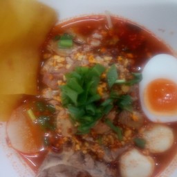 เกาเหลาต้มยำน้ำใส