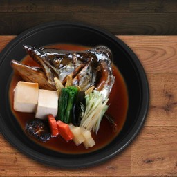 หัวปลาต้มซีอิ้ว+ข้าวญี่ปุ่น