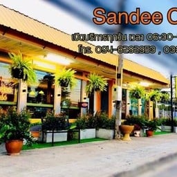 Sandee Cafe