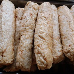 ฮื่อก้วย (เส้น) (Fish roll)
