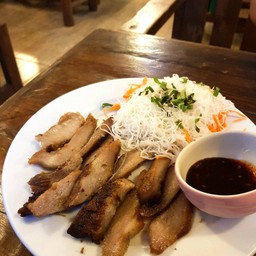 หมี่หมูย่าง