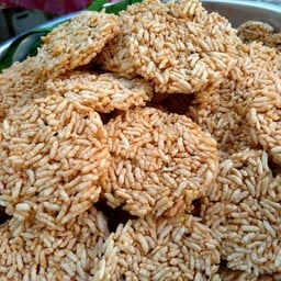 ข้าวแต๋นยูมิ ประชาอุทิศ 33