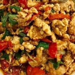 [อร่อยซ่ากับโค้ก] กะเพราไก่สับ +  โค้ก ออริจินัล (กระป๋อง)