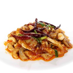 ไก่ผัดเม็ดมะม่วง