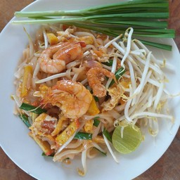 ร้านเอวาข้าวไก่ทอด&หมูทอด(byป้าโต)