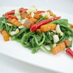 ปวยเล้งไฟแดง