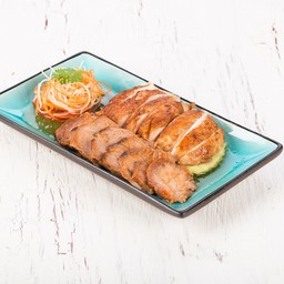 ไก่อบไหหนาน & หมูแดง Roast Chicken & Char Siew S
