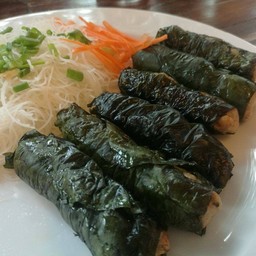 หมูย่างใบชะพลู