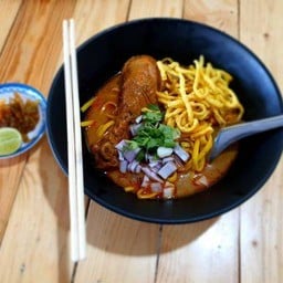 ข้าวซอย ยิกยิกข้าวซอยแซ่บเวอร์ บางใหญ่ซิตี้