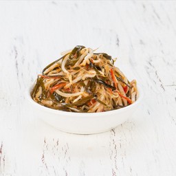 ยำสาหร่าย Seaweed Salad