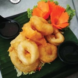 ปลาหมึกวงแหวนทอดกรอบ