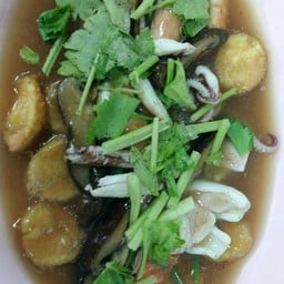 เต้าหู้ทรงเครื่อง