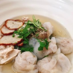 โกดังเกี๊ยว by เฮียป๊อป