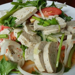 ยำหมูยอ