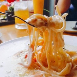 สปาเก็ตตี้ซ๊อสไข่กุ้งชีส