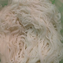 ขนมจีนเปล่า