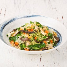 บะหมี่ผัดผัก Vegetable & Mushrooms Stir-Fried Noodle