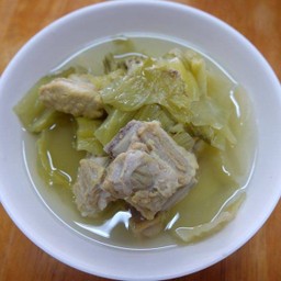 ต้มกระดูกหมูผักกาดดอง