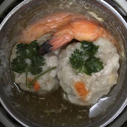 กุ้งทรงเครื่อง