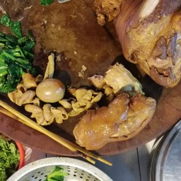 ข้าวขาหมู