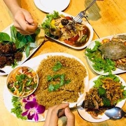 ลาบร้อยเอ็ด1(รังสิต)