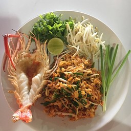 ผัดไทกุ้งแม่น้ำ