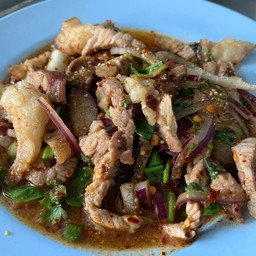 น้ำตกเนื้อ