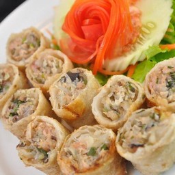 กระยอทอด (ปอเปี๊ยะทอด)