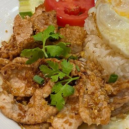 หมู/ไก่ทอดกระเทียม