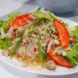 ยำวุ้นเส้นหมูสับ