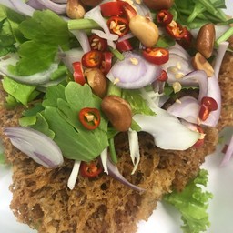 ยำปลาดุกฟู