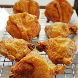 สะโพกไก่ทอด