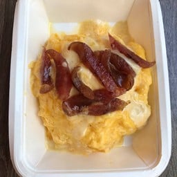 Eggie Gun Chieng Wan