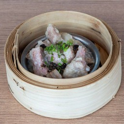 ซี่โครงหมูนึ่งเต้าซี่ Steamed Pork Ribs