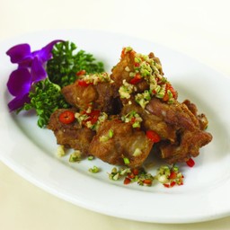 ซี่โครงหมูทอดพริกเกลือ