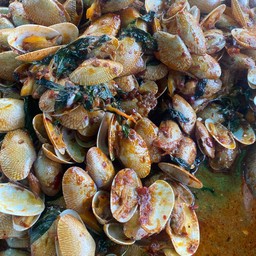 ผัดหอยลาย