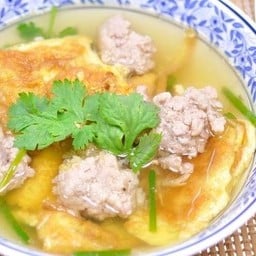 แกงจืดไข่น้ำ