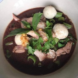 ปิ่นเกล้า   ก๋วยเตี๋ยวหมูน้ำตก+เนื้อ