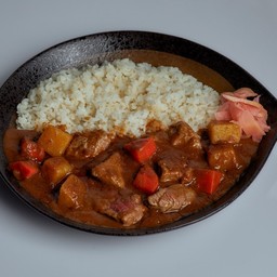 ข้าวหน้าแกงกะหรี่เนื้อ