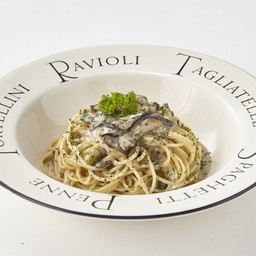 สปาเก็ตตี้เห็ดทรัฟเฟิลครีมซอส