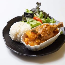 มัสมันไก่กับข้าวหอมมะลิ