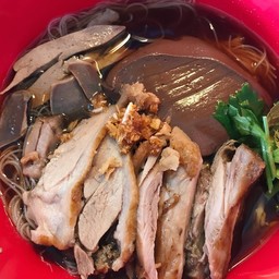 ก๋วยเตี๋ยวเป็ดพะโล้ (พิเศษ) , (ระบุเส้น)