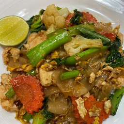ผัดซีอ้ิวหมู/ไก่