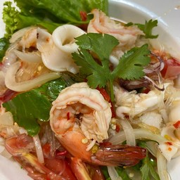 ยำวุ้นเส้นทะเล