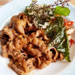 ครัวแบบบังกะเพราเพื่อนบ้าน