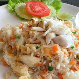 ข้าวผัดปู