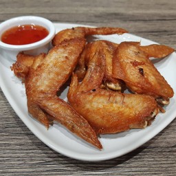 ปีกไก่ทอดน้ำปลา